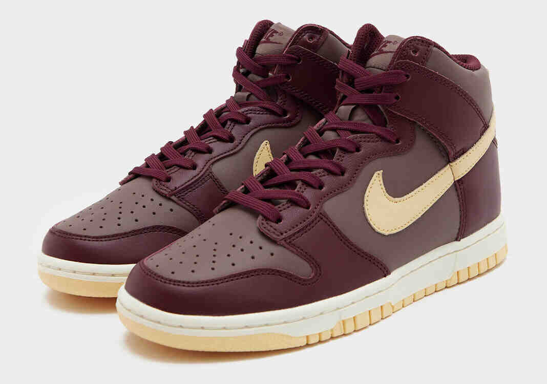 初见：Nike Dunk High “Plum Eclipse”