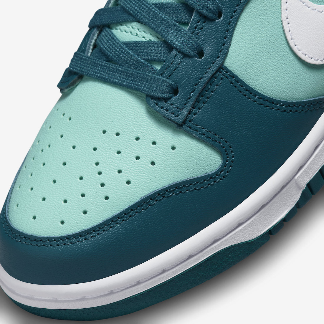 Nike Dunk Low Geode Teal White Emerald Rise DD1503-301