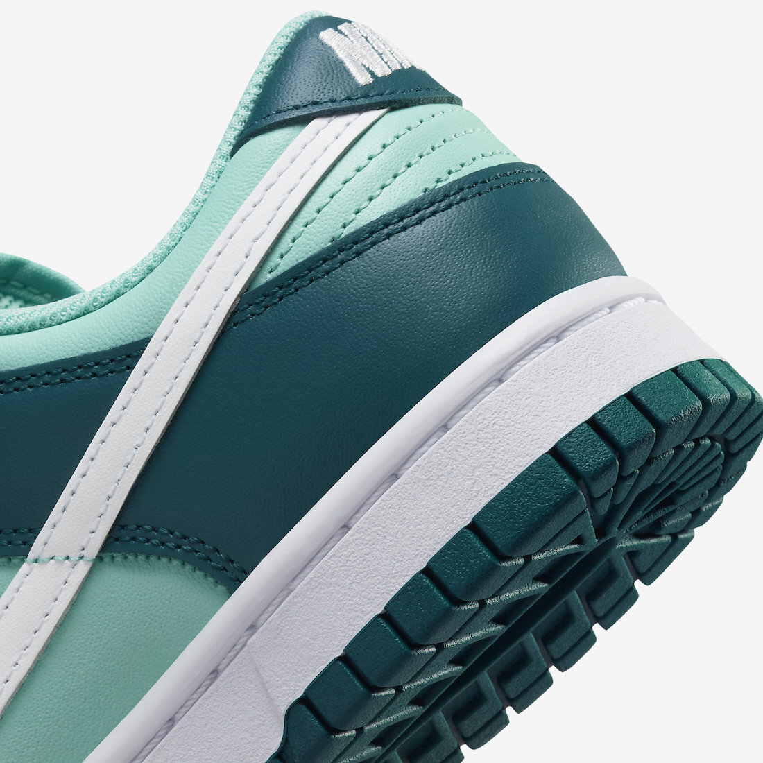 Nike Dunk Low Geode Teal White Emerald Rise DD1503-301