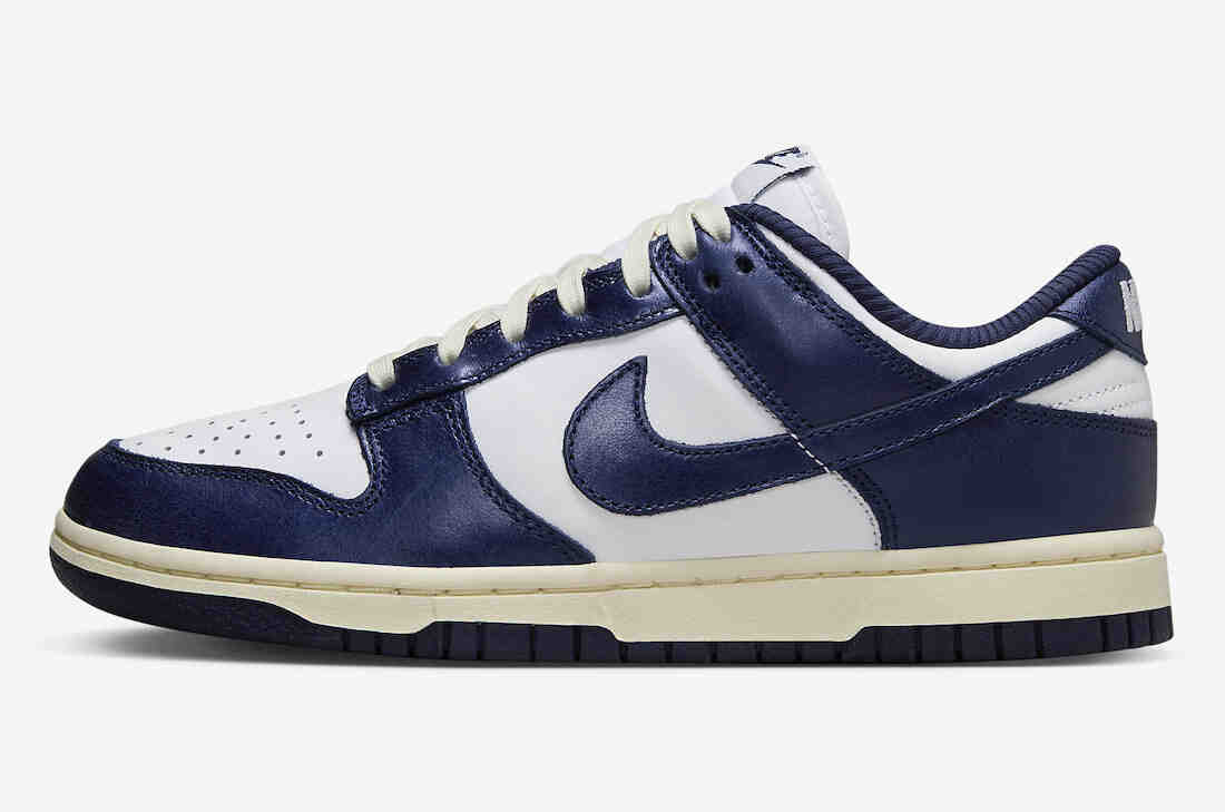 Nike Dunk Low Vintage Navy FN7197-100