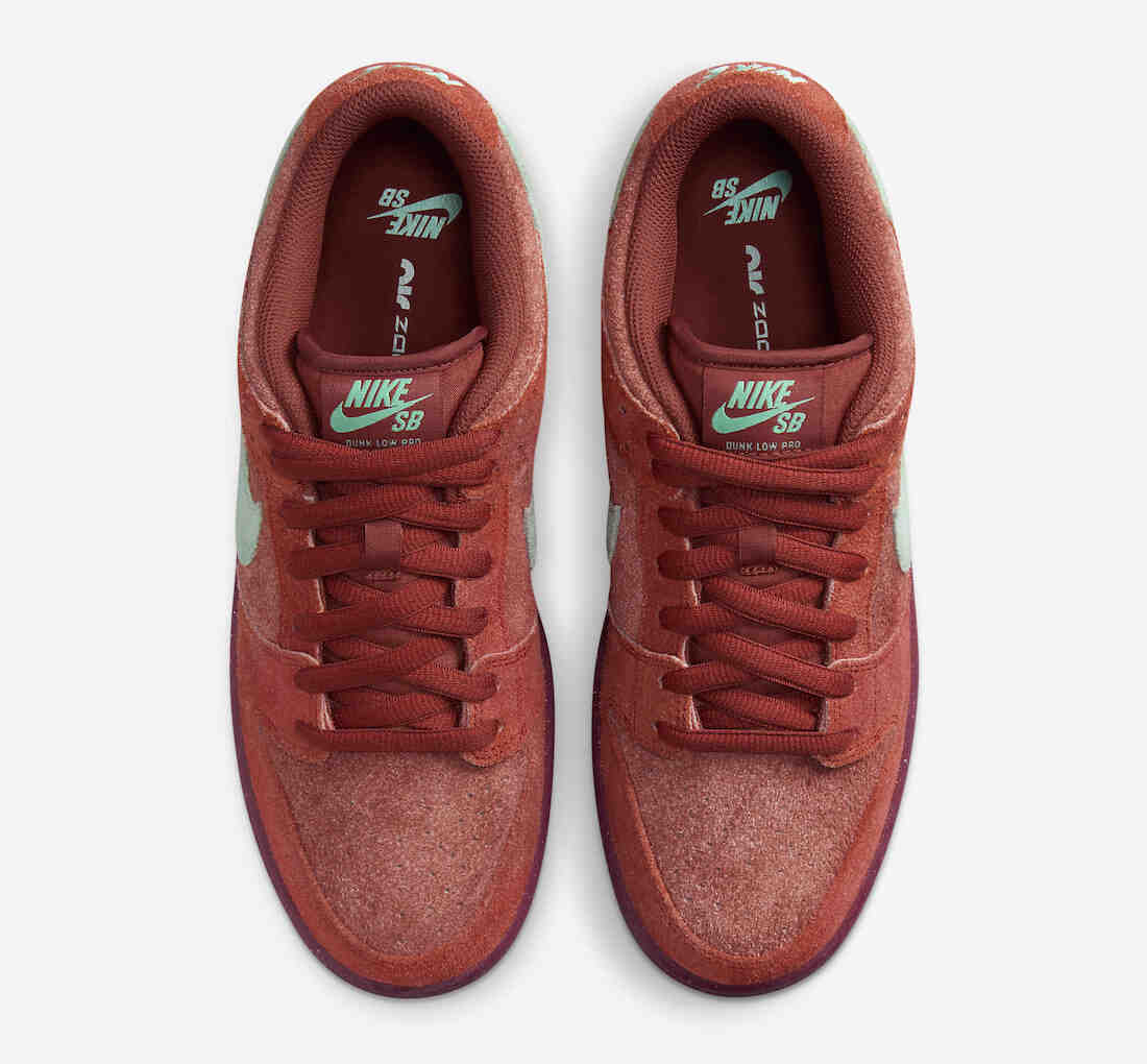 Nike SB Dunk Low Mystic Red DV5429-601