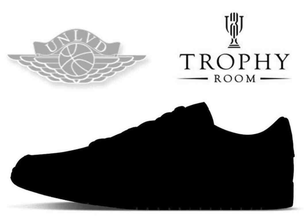 Trophy Room x Air Jordan 1 Low OG在2023年假日发布。