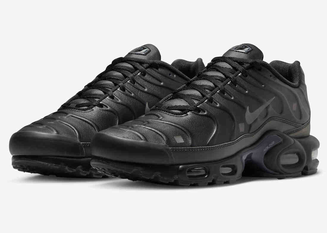 A-COLD-WALL Nike Air Max Plus Black FD7855-001