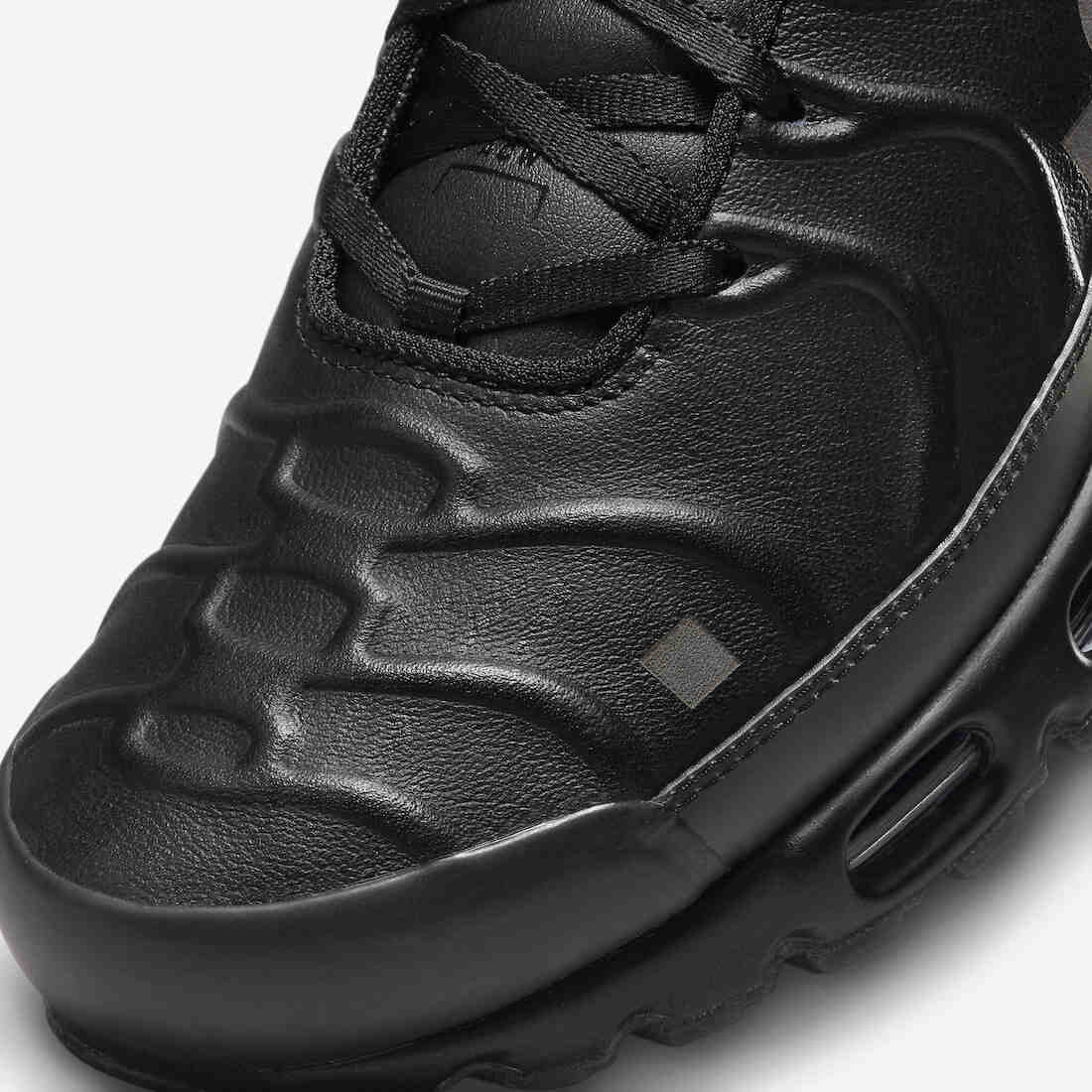 A-COLD-WALL Nike Air Max Plus Black FD7855-001