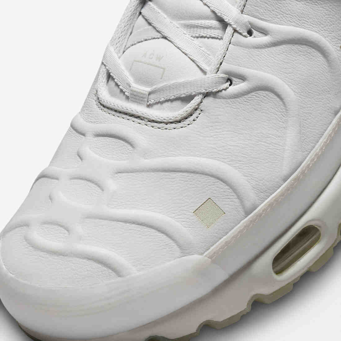 A-COLD-WALL Nike Air Max Plus Platinum Tint FD7855-002