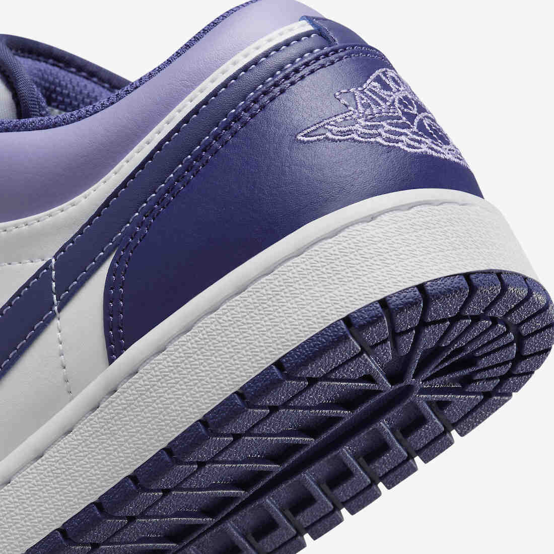 Air Jordan 1 Low Sky J Purple 553558-515