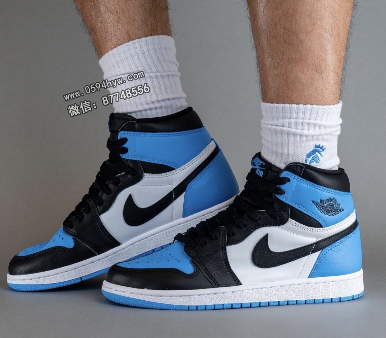 Air-Jordan-1-UNC-Toe-University-Blue-DZ5485-400-On-Feet-6