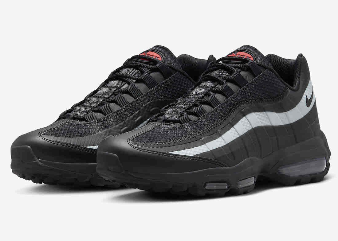 Nike Air Max 95 Ultra Black Picante Red Neutral Grey FN7802-001