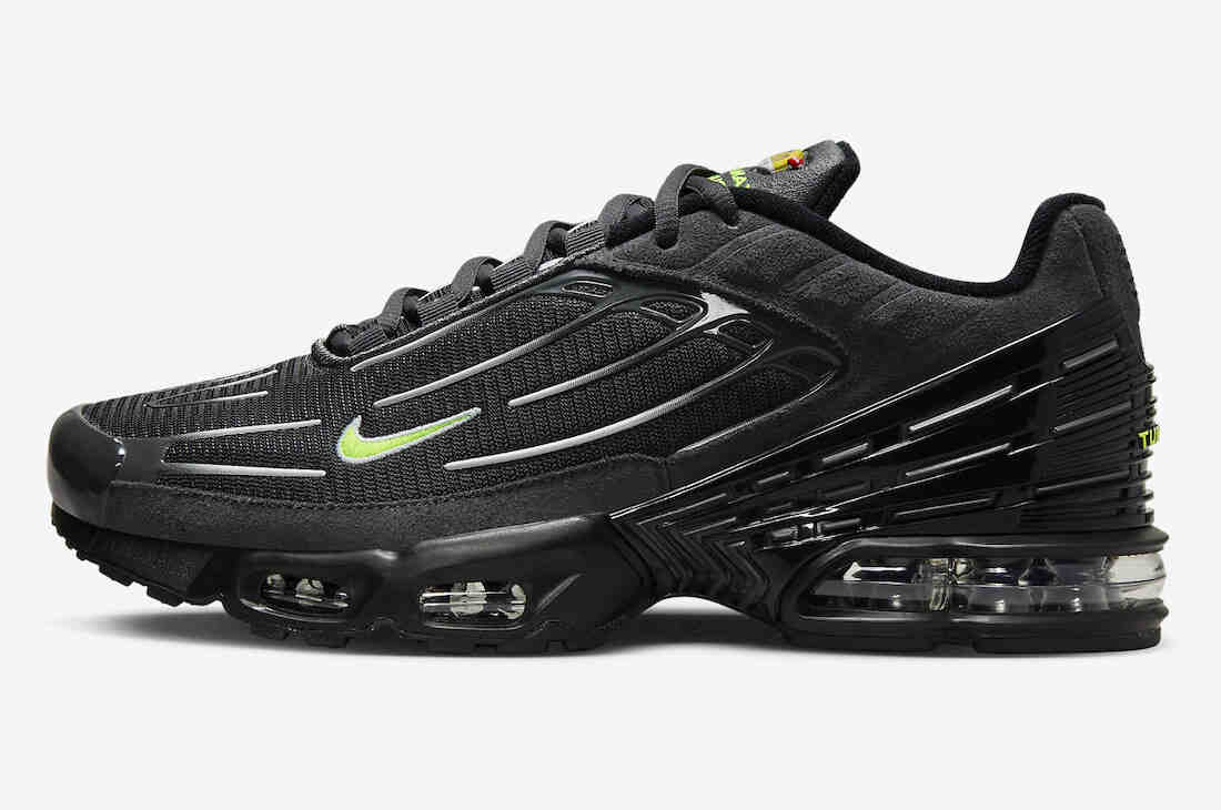 Nike Air Max Plus 3 Black Volt FQ2387-001