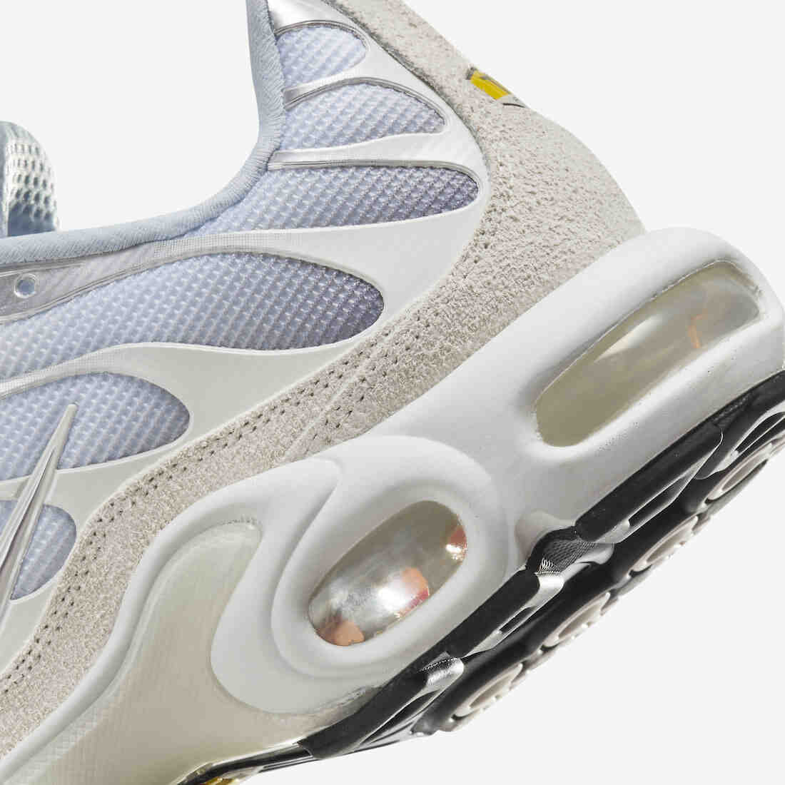 Nike Air Max Plus Pure Platinum FN7813-001