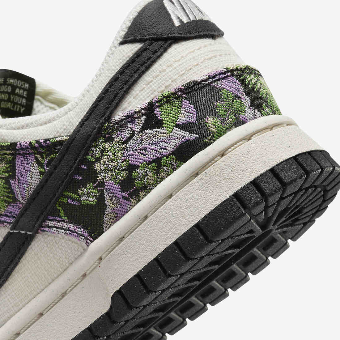 Nike Dunk Low Next Nature Floral Tapestry FN7105-030