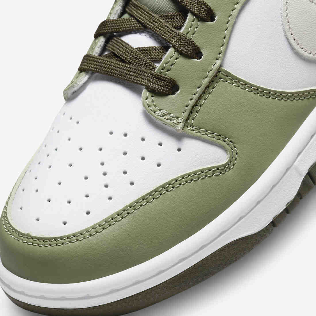 Nike Dunk Low White Olive FN6882-100