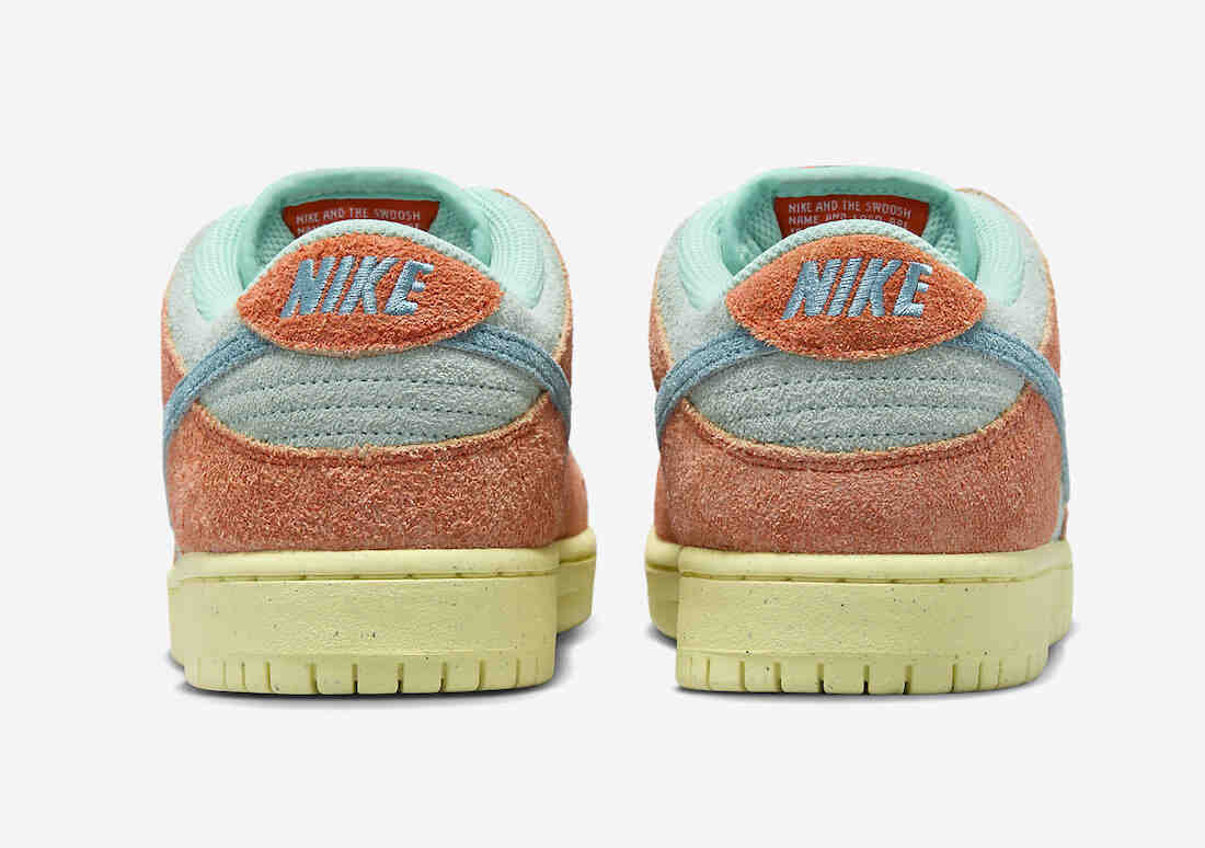 Nike SB Dunk Low Orange Noise Aqua DV5429-800