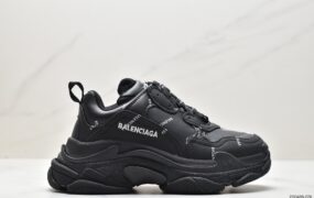 Balenciaga 巴黎世家 Triple S Allover LogoSneaker 皮革织物 简约时尚 低帮 休闲老爹鞋 男款 黑色 512176 W0901 1000