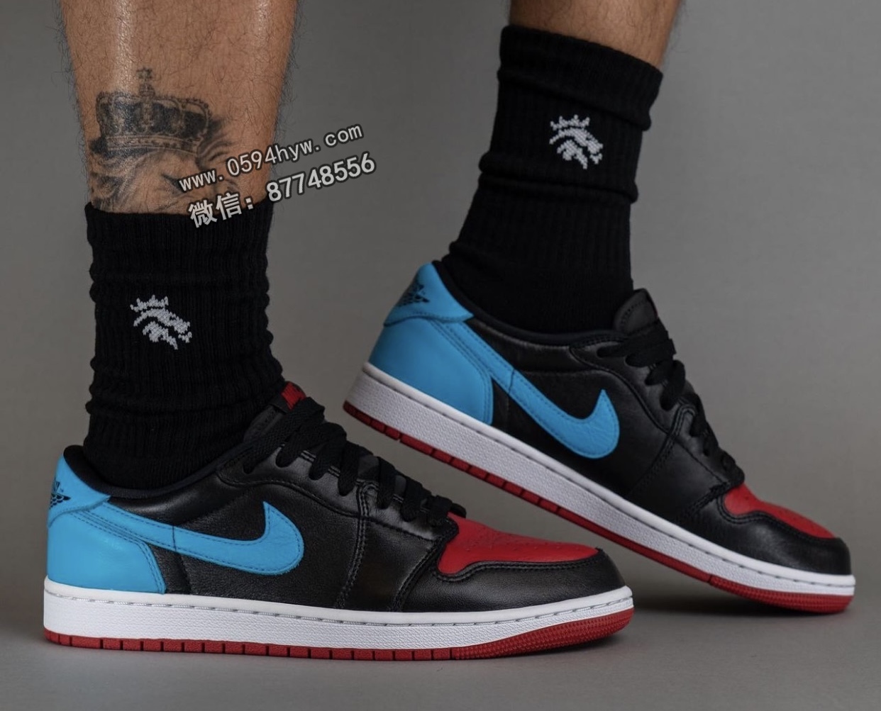 Air-Jordan-1-Low-OG-UNC-to-Chicago-On-Feet-4