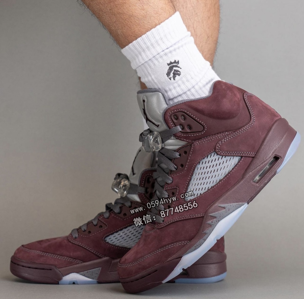 Air-Jordan-5-Burgundy-DZ4131-600-On-Feet-3