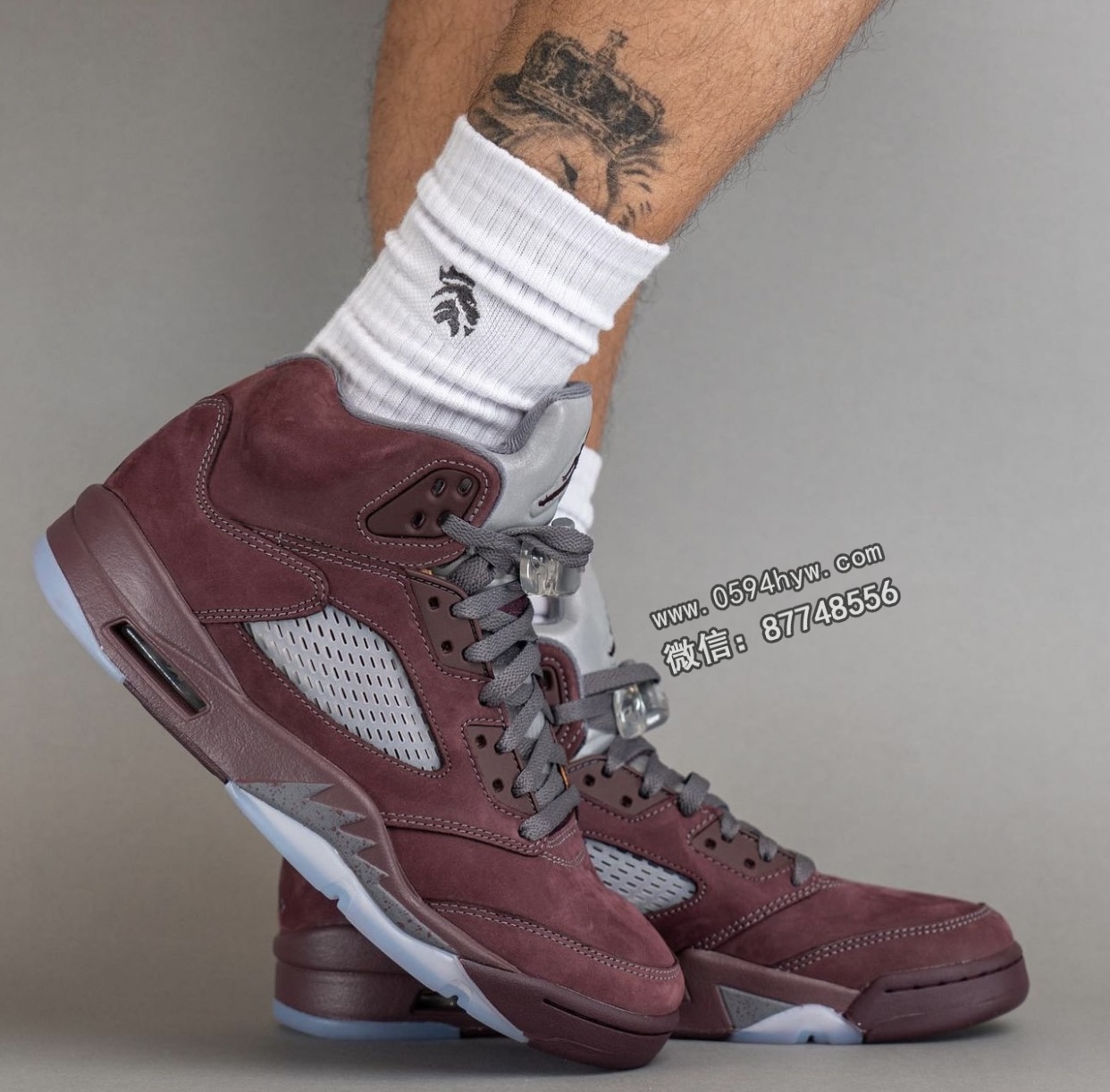 Air-Jordan-5-Burgundy-DZ4131-600-On-Feet-4