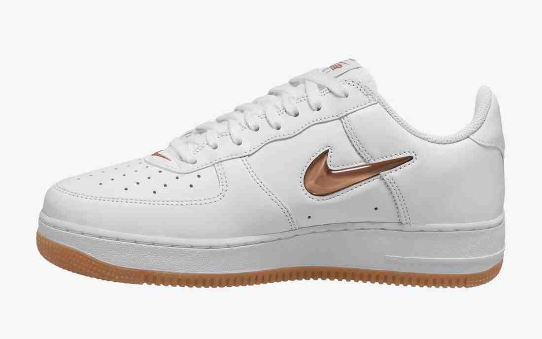 Nike Air Force 1 Low Bronze Jewel FN5924-103