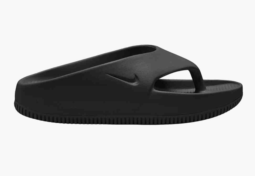 初见：女式Nike Calm Flip Flop拖鞋