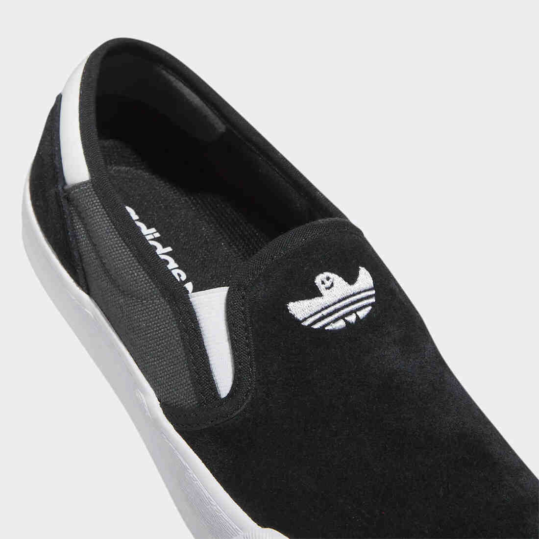 adidas Shmoofoil Black IG5268