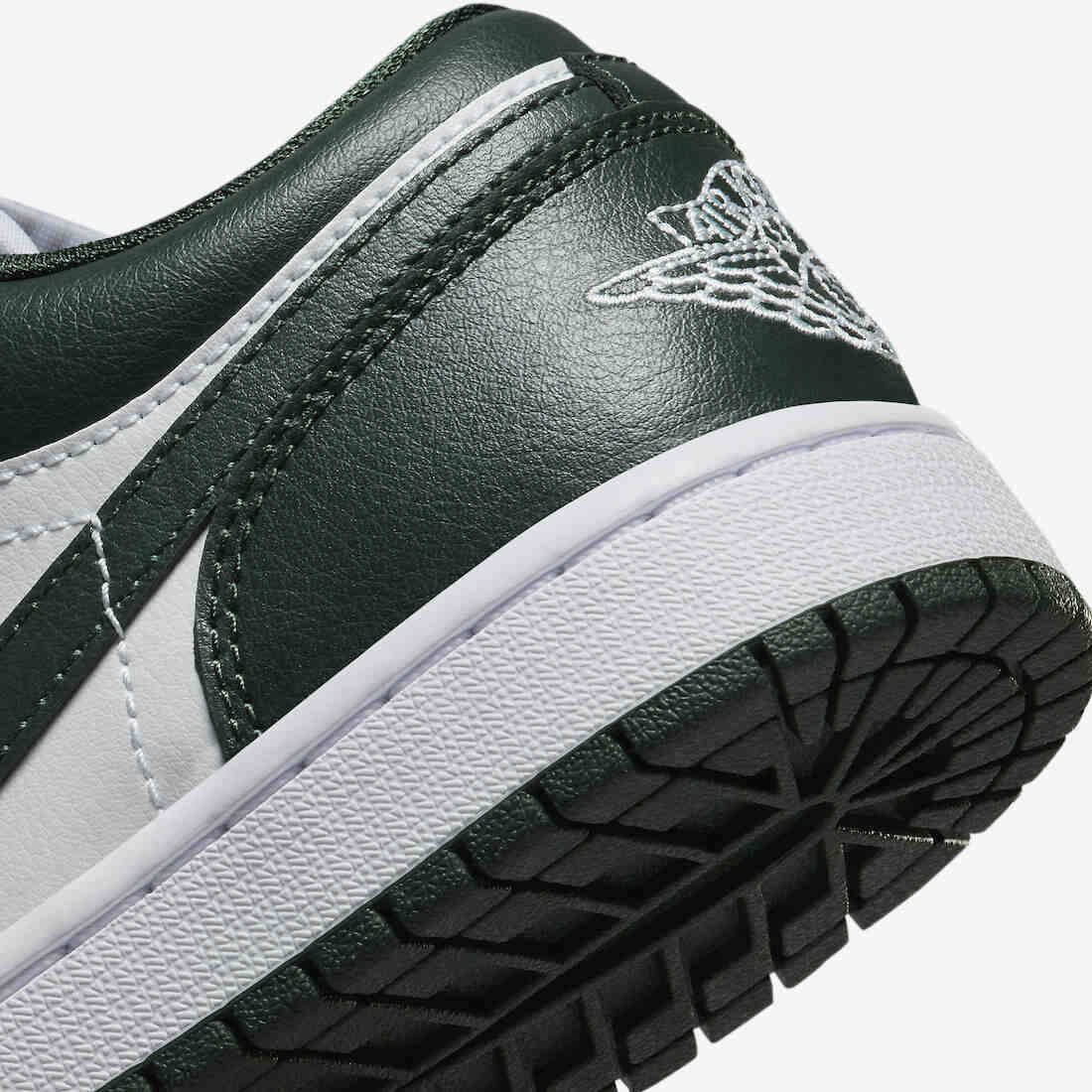 Jumpman, Jordan, Air Jordan 1 Low, Air Jordan 1, Air Jordan - Air Jordan 1 Low "Galactic Jade" 的官方照片