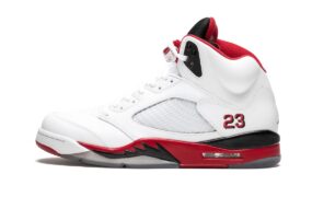潮鞋谈论：Air Jordan 5 “Fire Red”（黑舌）