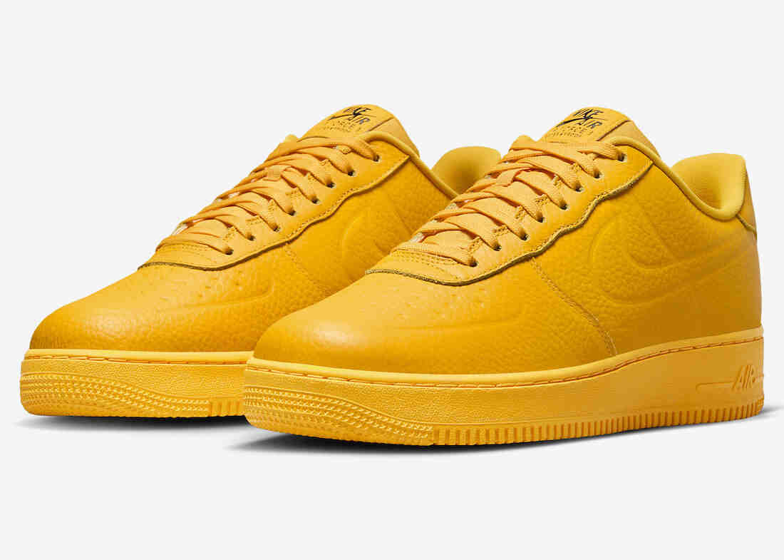 Nike Air Force 1 Low Waterproof University Gold FB8875-700