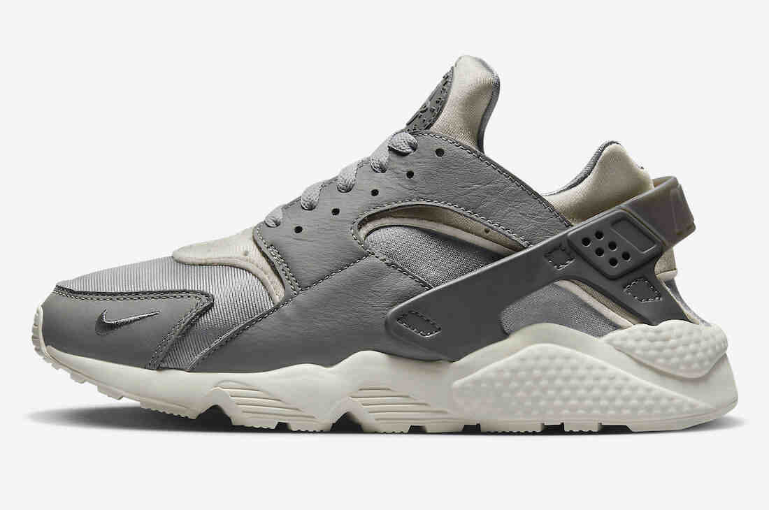 Nike Air Huarache Light Smoke Grey FB8988-001