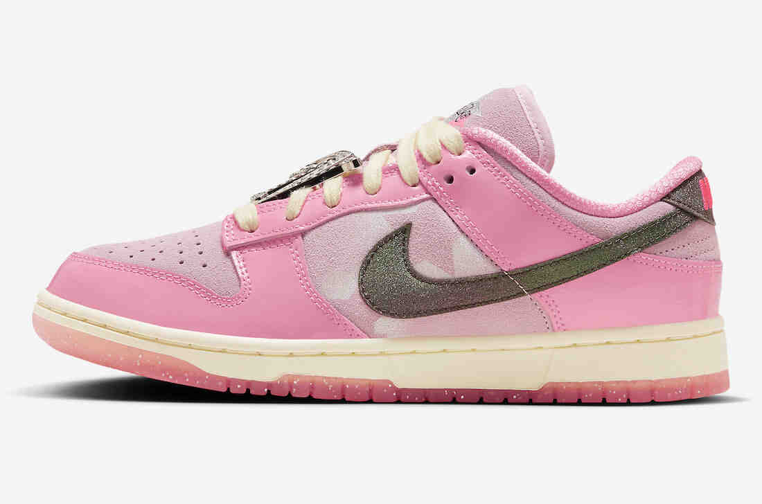 Nike Dunk Low Barbie FN8927-621