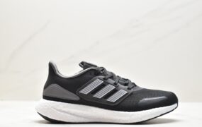 阿迪达斯 Adidas Pureboost 22 防滑耐磨轻便 低帮 休闲运动跑步鞋 女款 黑白 HQ3980