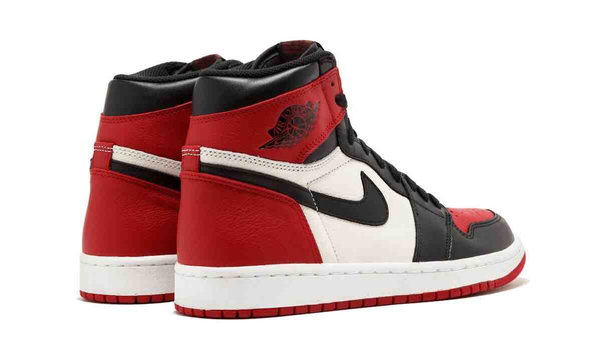 Air Jordan 1 High OG Bred Toe Back Heels