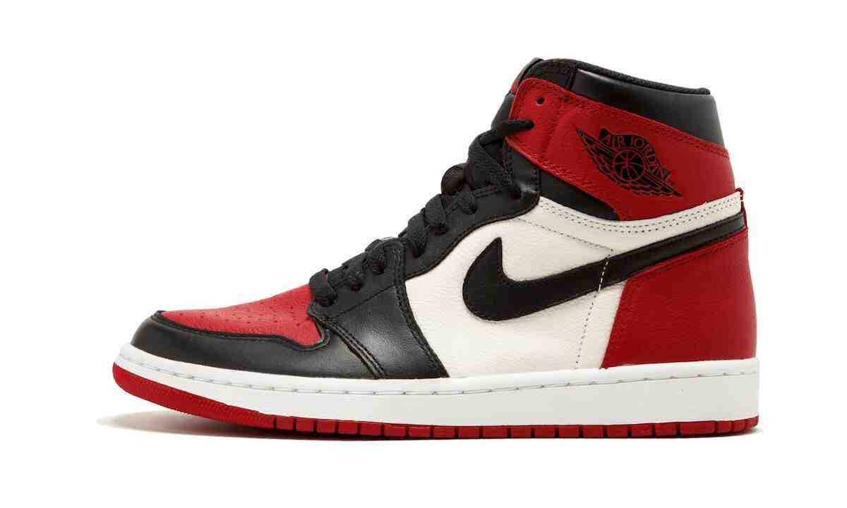 Air Jordan 1 High OG Bred Toe Lateral Side