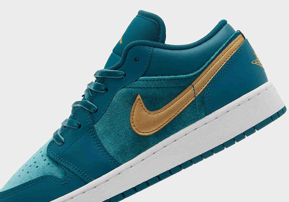 Air Jordan 1 Low GS Velvet Geode Teal FB9896-300