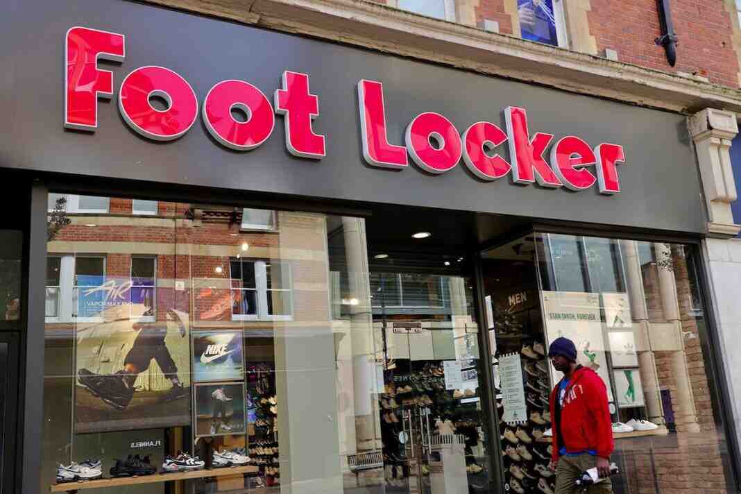 第二季度盈利下滑，Foot Locker 股价下跌