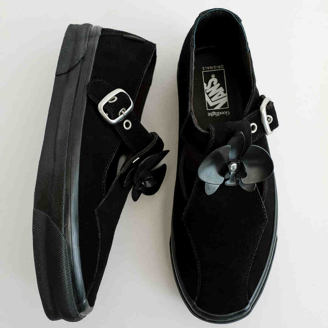 运动鞋, 联名, Vans Style 93, Vans, Slip-On, Black - Goodfight x Vault By Vans 发布玛丽珍风格的 93 LX