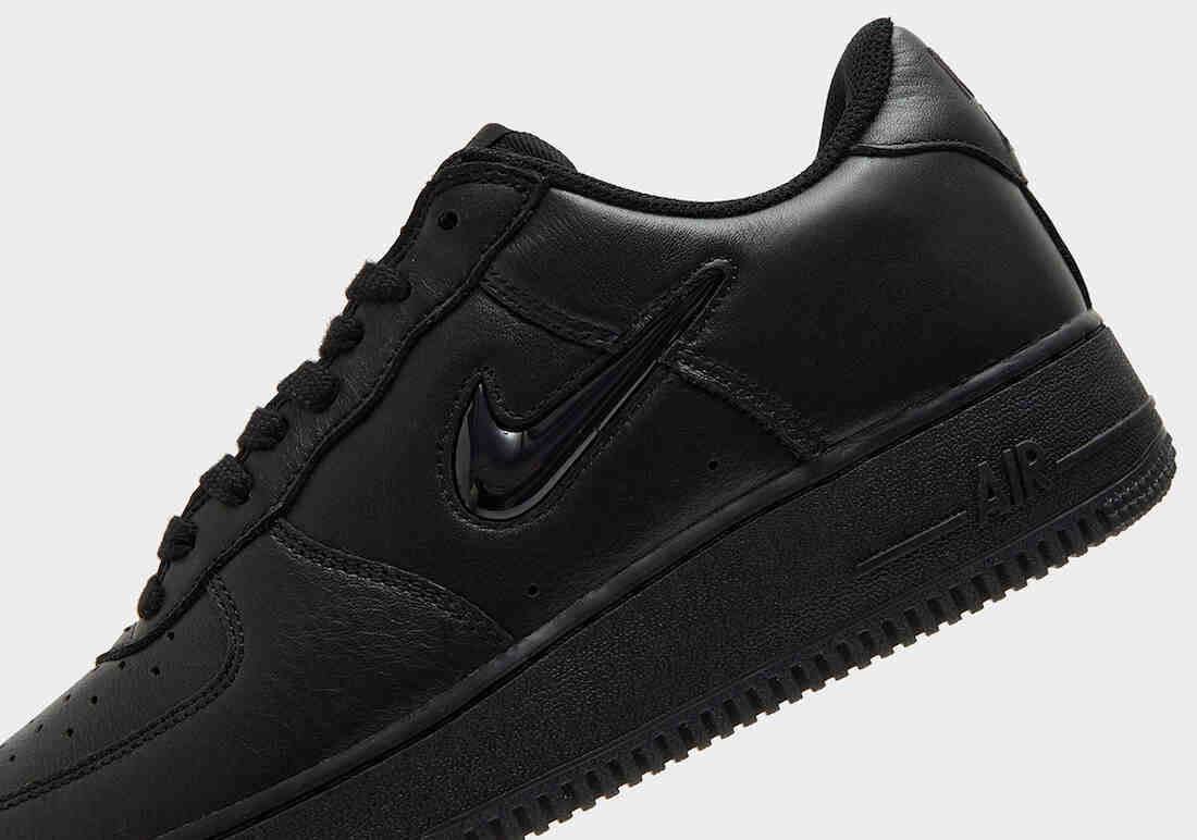 Nike Air Force 1 Low Black Jewel FN5924-001