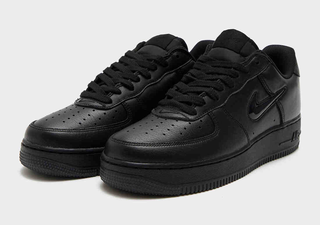 Nike Air Force 1 Low Black Jewel FN5924-001