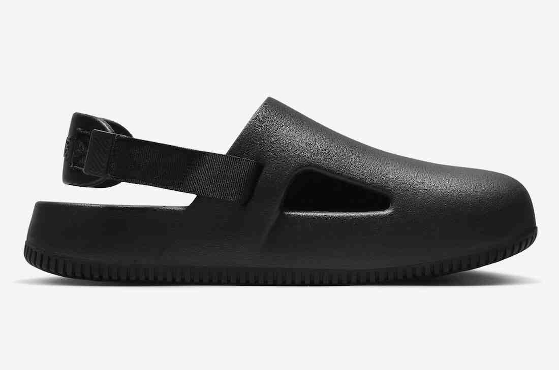 Black Nike Calm Mule