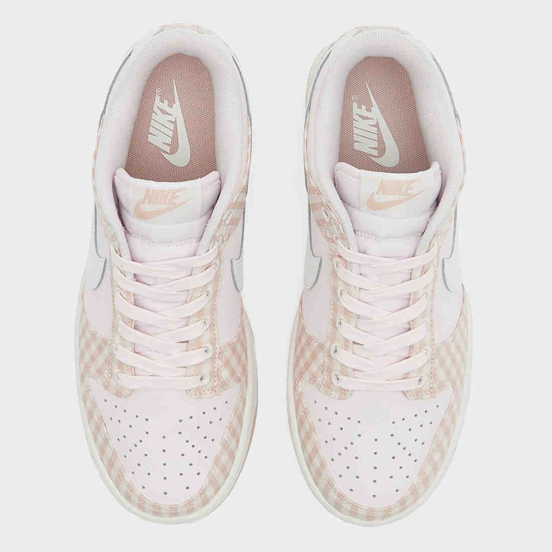 Nike Dunk Low Pink Gingham Top View