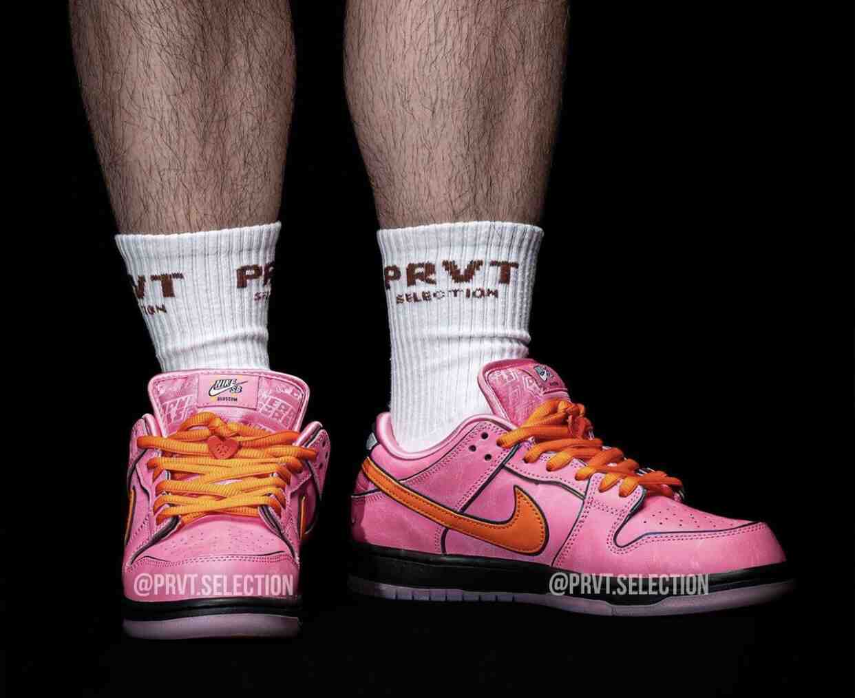 The Powerpuff Girls, SB Dunk Low, Nike SB Dunk Low, Nike SB Dunk, Nike SB, NIKE, Dunk - 飞天小女警 x Nike SB Dunk Low "Blossom "将于 12 月发布