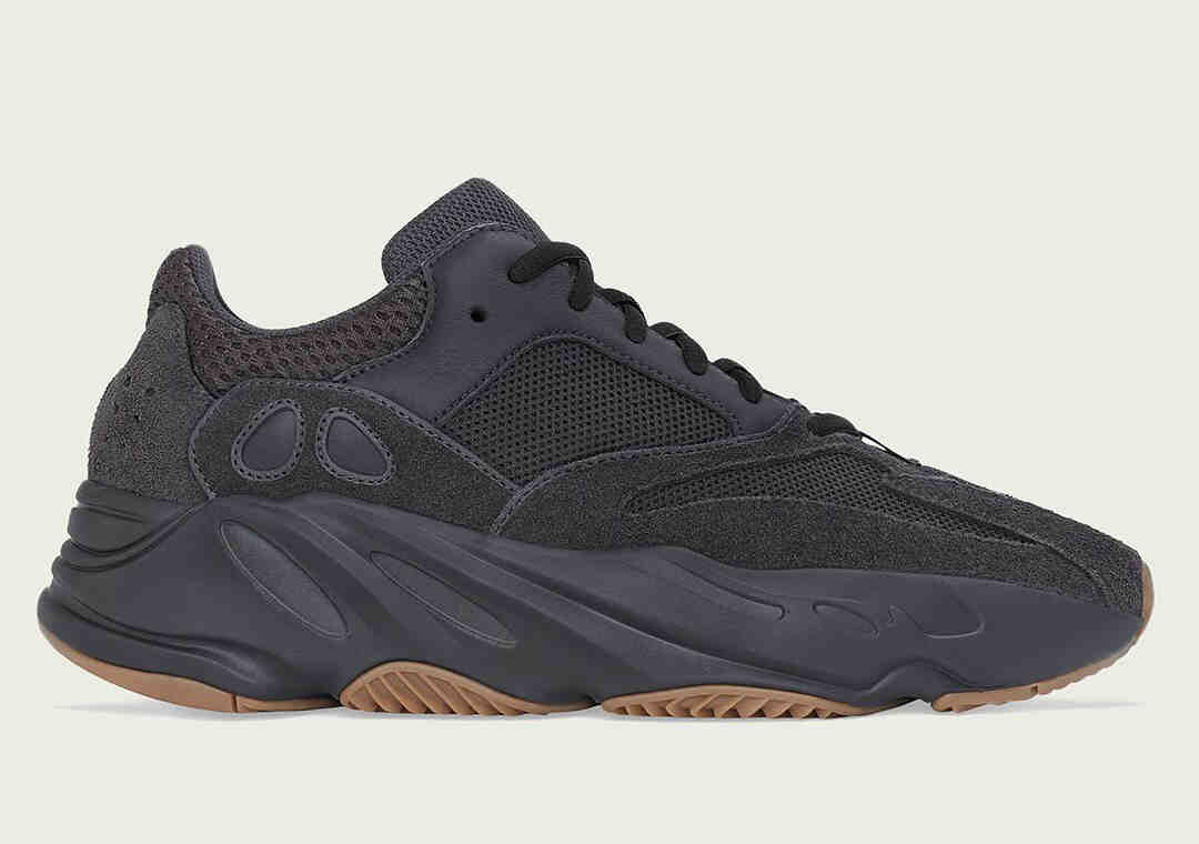 adidas Yeezy Boost 700 Utility Black 2023 FV5304