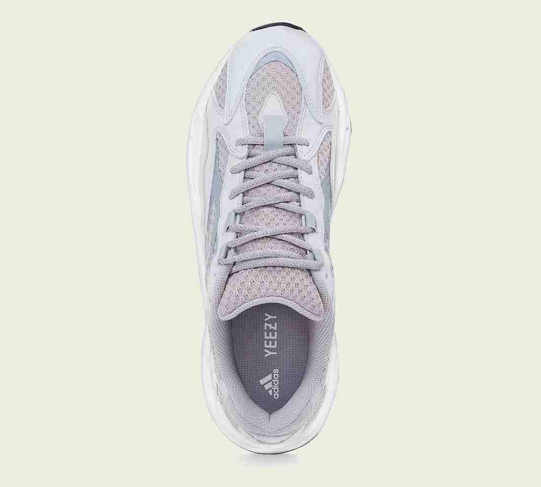 adidas Yeezy Boost 700 V2 Static Top View