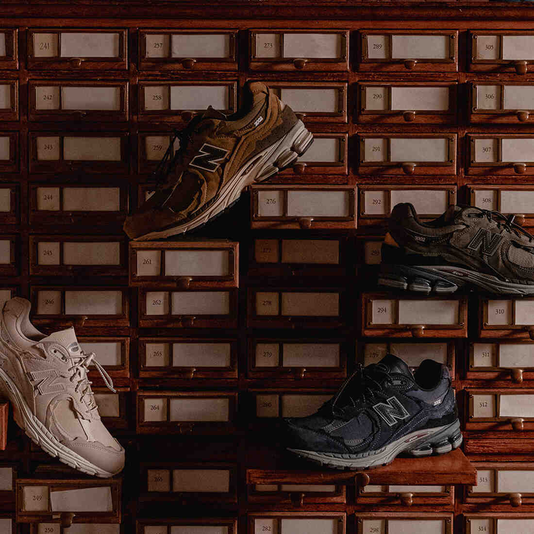 运动鞋, 跑鞋, 新百伦, New Balance 2002, New Balance, 2002R - 新百伦 2002R "保护套装 "9 月 21 日发布