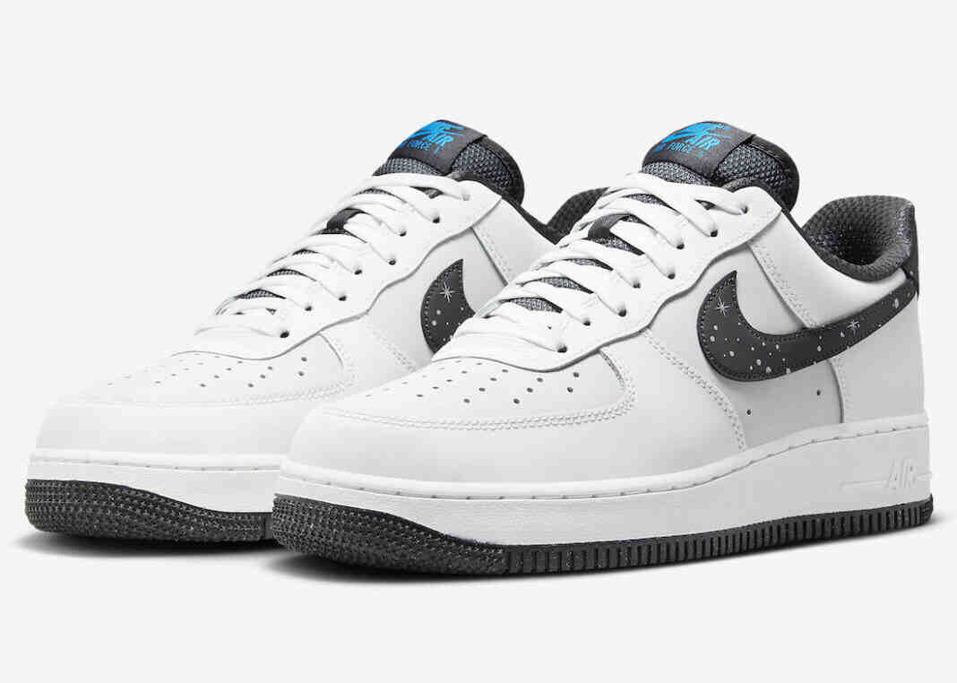 耐克 Air Force 1 低配版的夜空细节