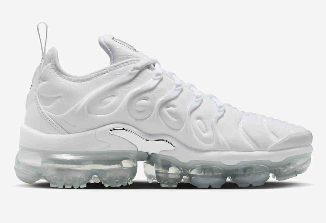 Vapormax, Nike Air VaporMax Plus, Nike Air VaporMax, Nike Air, NIKE, Air Vapormax Plus - Nike Air VaporMax Plus “White Chrome” 将于2023年冬季发布