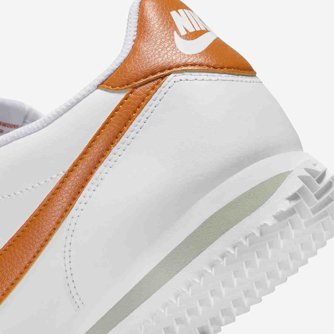 运动鞋, Swoosh, Orange, Nike Cortez, NIKE - "Nike Cortez 'Campfire Orange' 现已上市"
