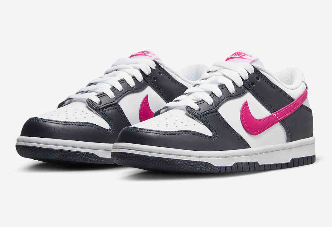 运动鞋, 耐克, Swoosh, Nike Dunk Low, Nike Dunk, Dunk Low, Dunk - 耐克 Dunk Low 深黑曜石色和猛烈粉色登场