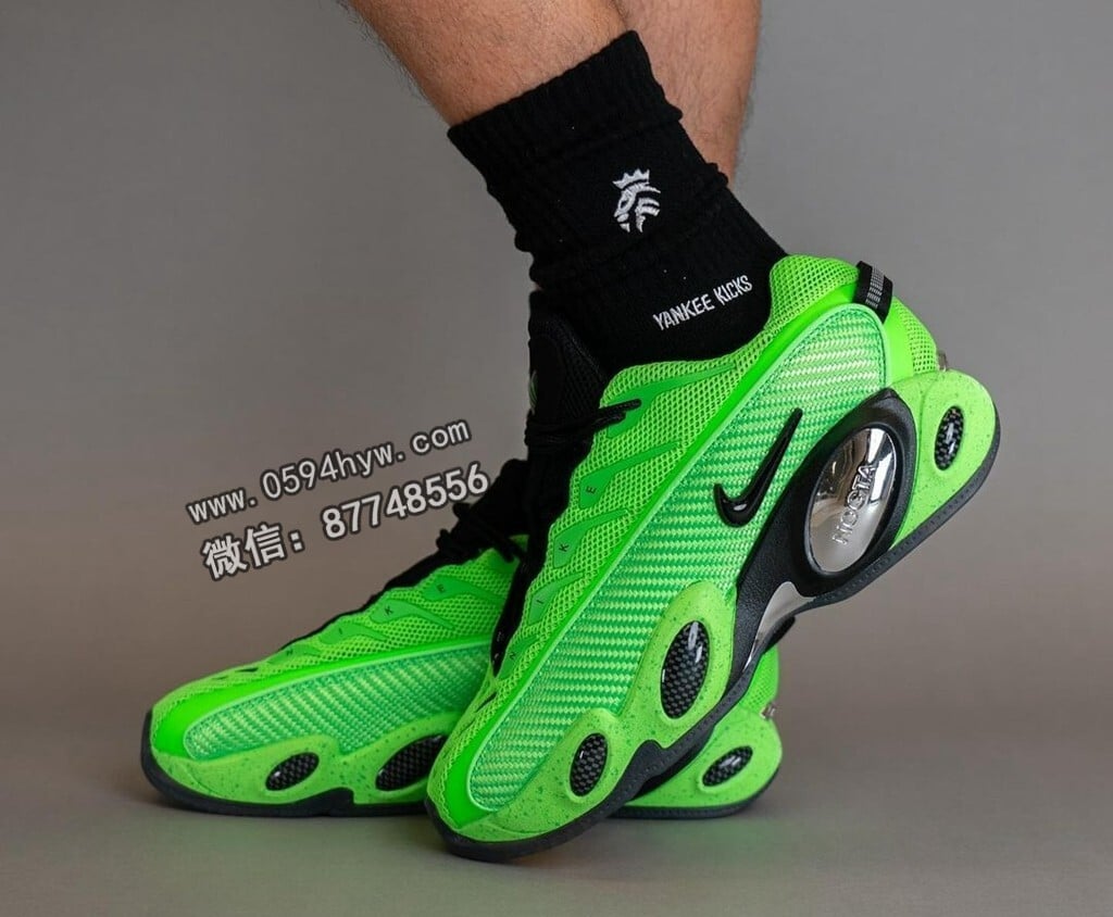 Zoom, NOCTA Glide, NOCTA, Nike Zoom Flight 95, NIKE, Drake - NOCTA 鞋款亮相！与 Drake 同款，上脚实拍解锁！