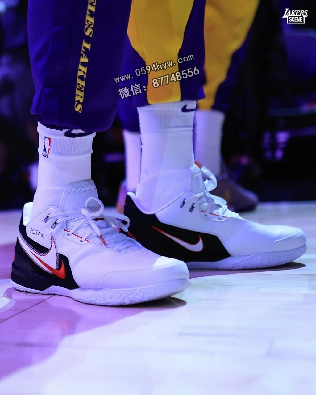 詹姆斯, 篮球鞋, Zoom LeBron NXXT Gen, Nike Air, NIKE, NBA战靴, First Game, Air Zoom - 网友普遍呼吁市场上推出詹姆斯的“出道纪念战靴”，该款鞋子的细节也公布了。