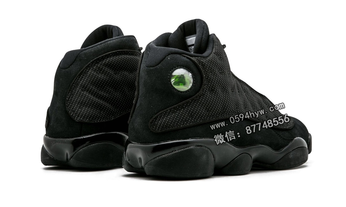 Jordan 13, Community Poll, Air Jordan 4 Black Cat, Air Jordan 4, Air Jordan 13, Air Jordan 1, Air Jordan - 哪款更强大的“黑猫”发售：Air Jordan 4 还是 Air Jordan 13